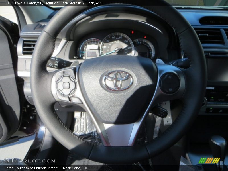 Attitude Black Metallic / Black/Ash 2014 Toyota Camry SE
