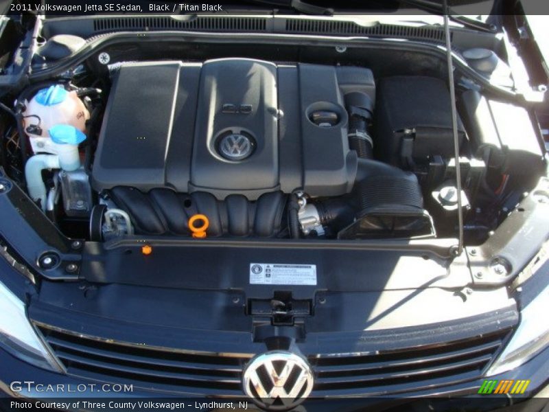 Black / Titan Black 2011 Volkswagen Jetta SE Sedan