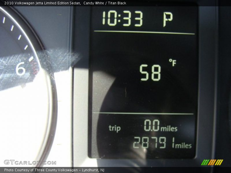 Candy White / Titan Black 2010 Volkswagen Jetta Limited Edition Sedan