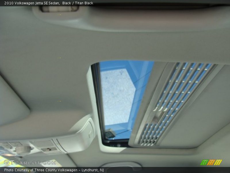 Black / Titan Black 2010 Volkswagen Jetta SE Sedan