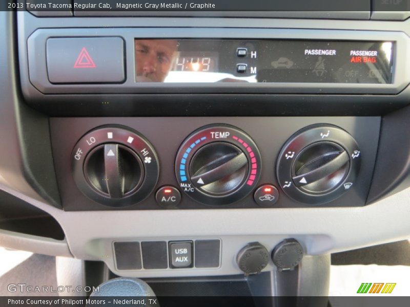 Magnetic Gray Metallic / Graphite 2013 Toyota Tacoma Regular Cab