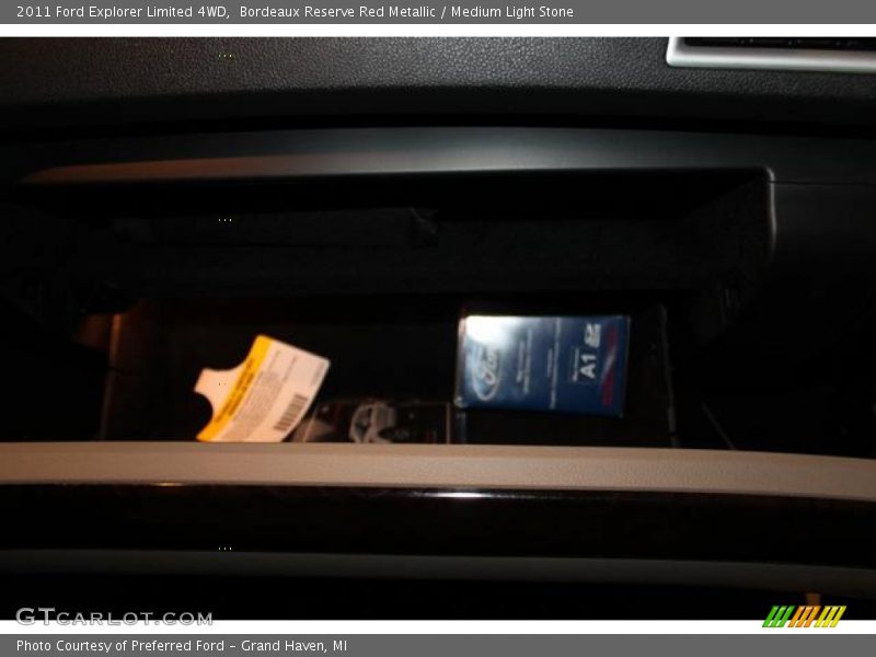 Bordeaux Reserve Red Metallic / Medium Light Stone 2011 Ford Explorer Limited 4WD