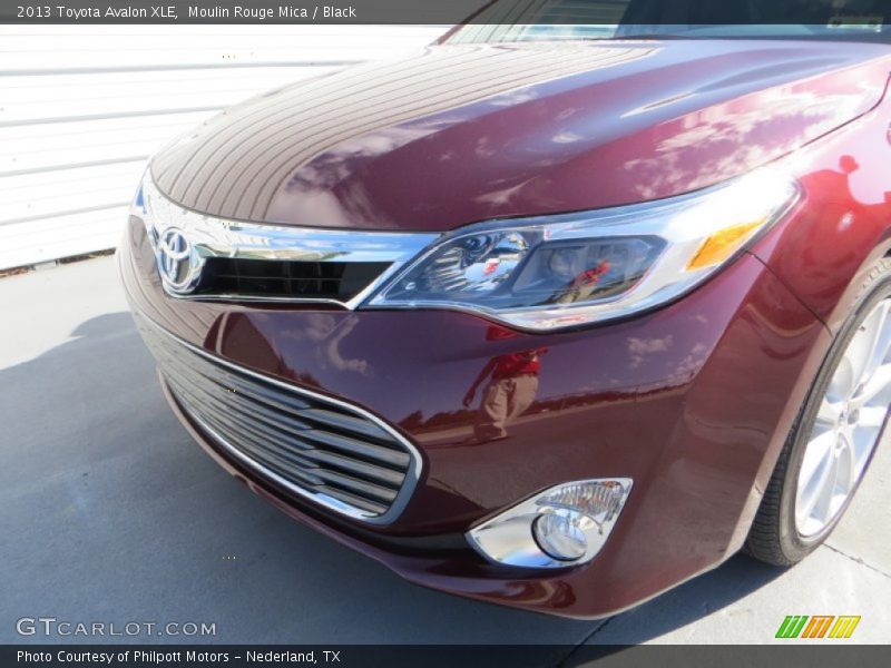Moulin Rouge Mica / Black 2013 Toyota Avalon XLE