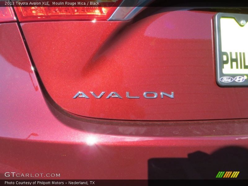 Moulin Rouge Mica / Black 2013 Toyota Avalon XLE