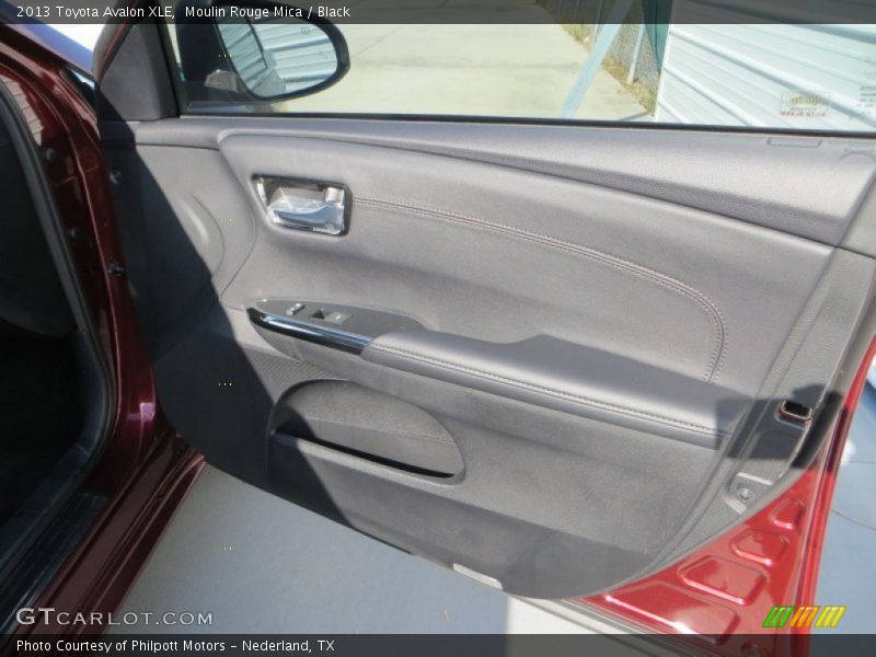 Moulin Rouge Mica / Black 2013 Toyota Avalon XLE
