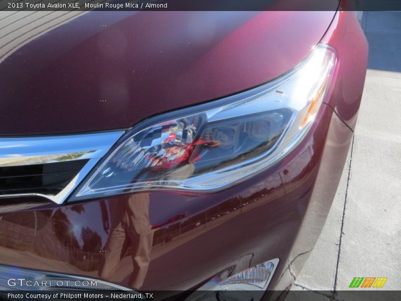 Moulin Rouge Mica / Almond 2013 Toyota Avalon XLE