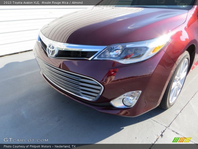 Moulin Rouge Mica / Almond 2013 Toyota Avalon XLE
