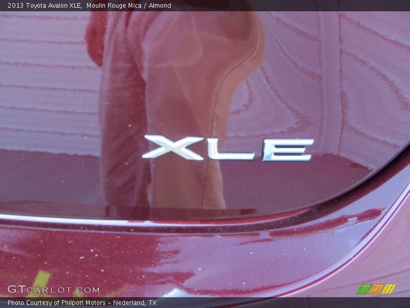 Moulin Rouge Mica / Almond 2013 Toyota Avalon XLE