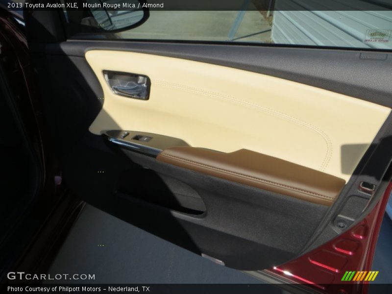 Moulin Rouge Mica / Almond 2013 Toyota Avalon XLE