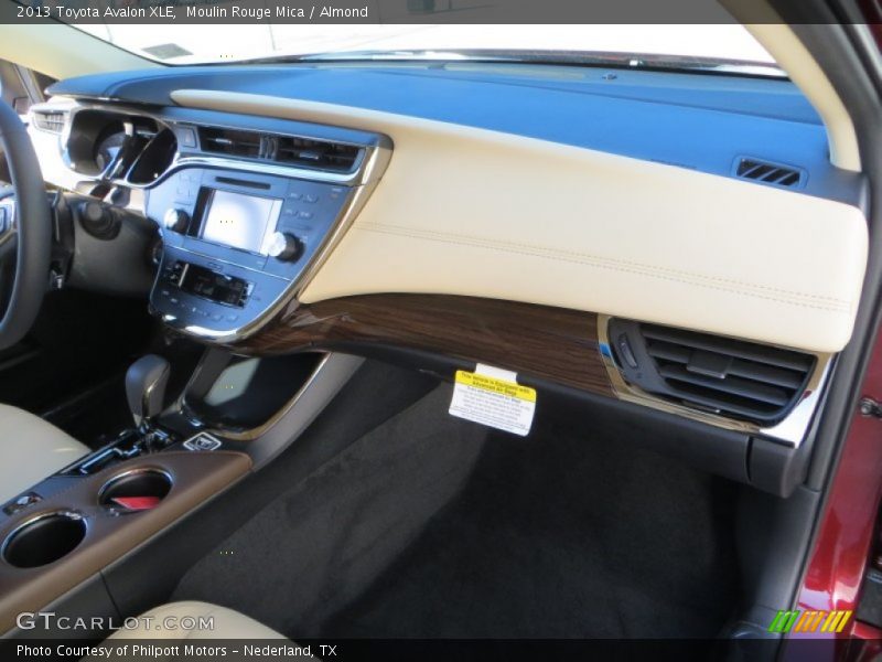 Moulin Rouge Mica / Almond 2013 Toyota Avalon XLE