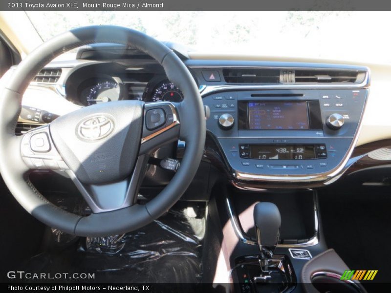 Moulin Rouge Mica / Almond 2013 Toyota Avalon XLE