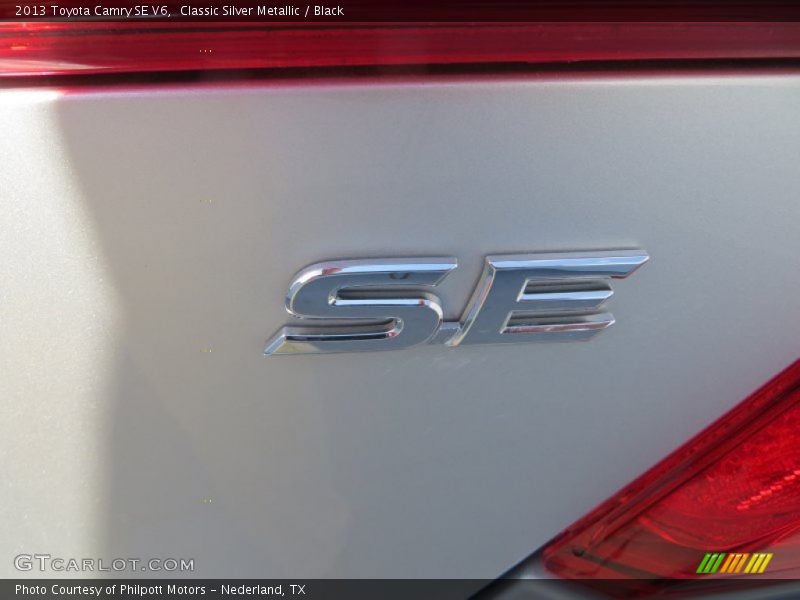 Classic Silver Metallic / Black 2013 Toyota Camry SE V6