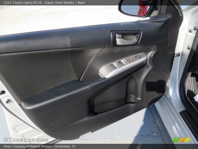 Classic Silver Metallic / Black 2013 Toyota Camry SE V6