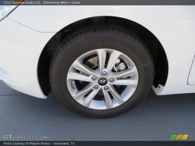 Shimmering White / Camel 2013 Hyundai Sonata GLS
