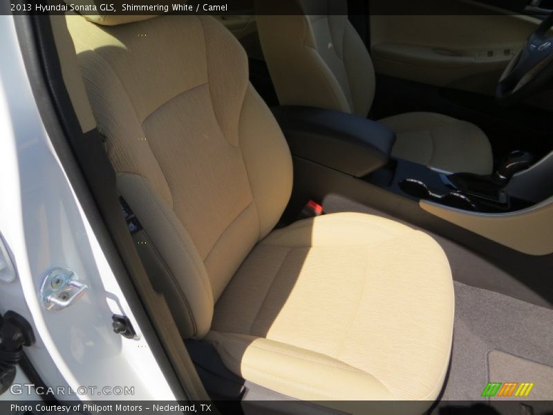 Shimmering White / Camel 2013 Hyundai Sonata GLS
