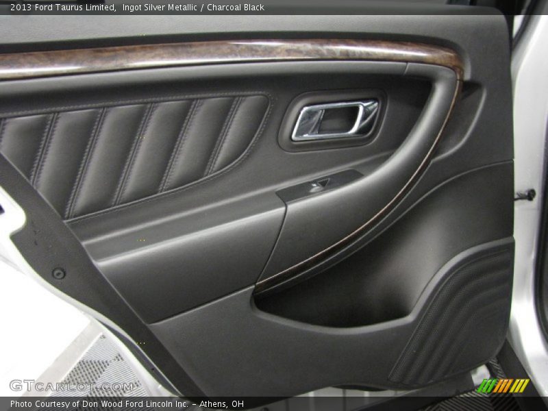 Ingot Silver Metallic / Charcoal Black 2013 Ford Taurus Limited