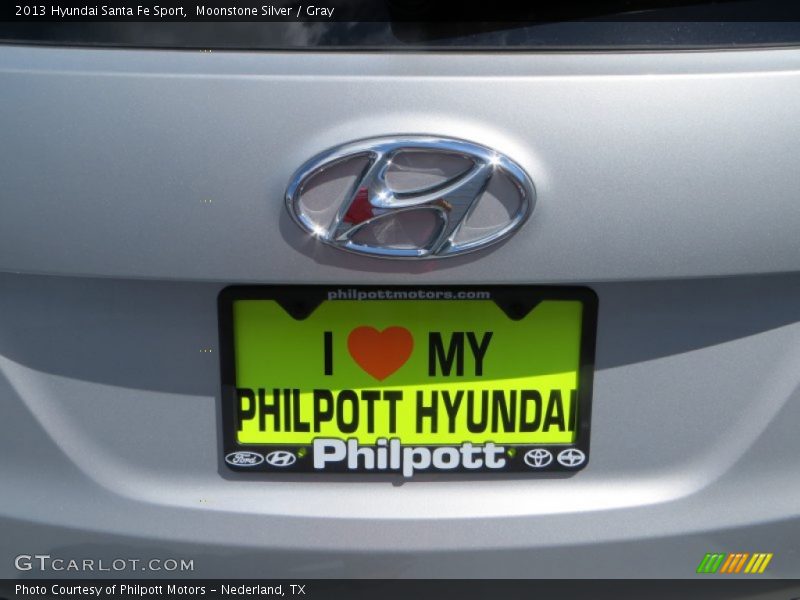 Moonstone Silver / Gray 2013 Hyundai Santa Fe Sport
