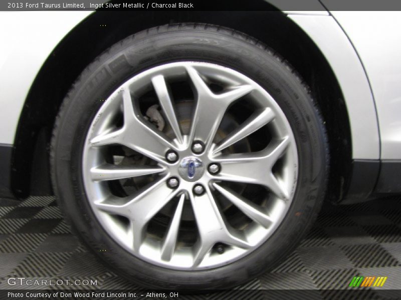 Ingot Silver Metallic / Charcoal Black 2013 Ford Taurus Limited