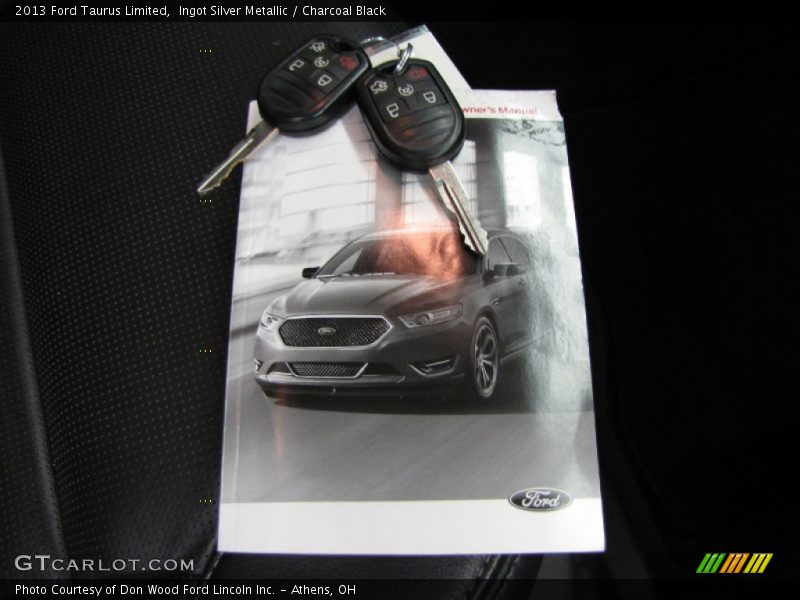 Ingot Silver Metallic / Charcoal Black 2013 Ford Taurus Limited
