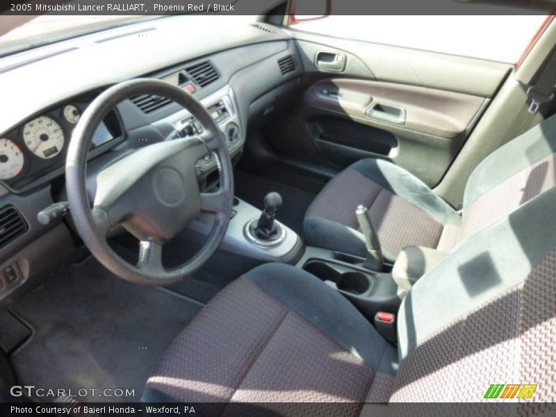 Black Interior - 2005 Lancer RALLIART 