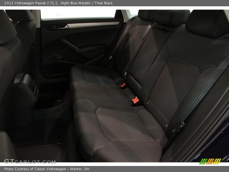 Night Blue Metallic / Titan Black 2013 Volkswagen Passat 2.5L S