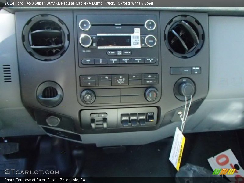 Controls of 2014 F450 Super Duty XL Regular Cab 4x4 Dump Truck