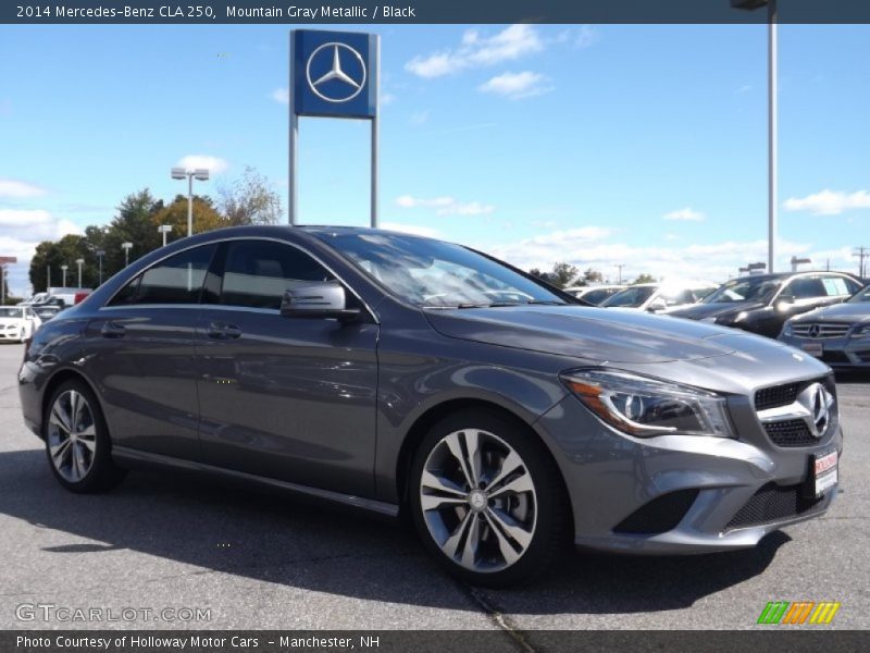 Front 3/4 View of 2014 CLA 250
