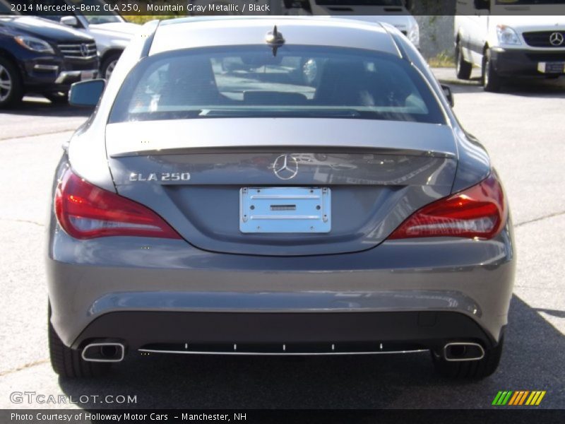 Mountain Gray Metallic / Black 2014 Mercedes-Benz CLA 250