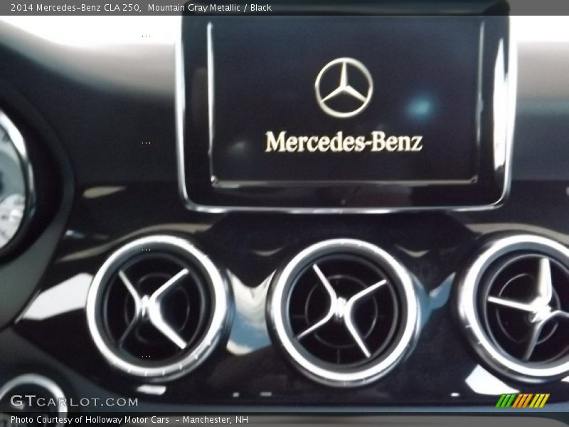 Mountain Gray Metallic / Black 2014 Mercedes-Benz CLA 250