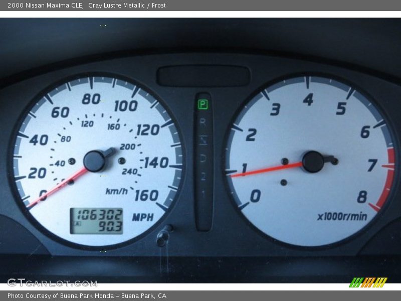Gray Lustre Metallic / Frost 2000 Nissan Maxima GLE
