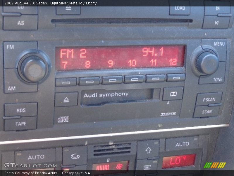 Audio System of 2002 A4 3.0 Sedan