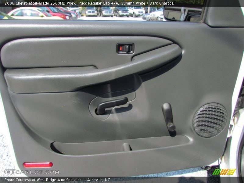 Summit White / Dark Charcoal 2006 Chevrolet Silverado 2500HD Work Truck Regular Cab 4x4