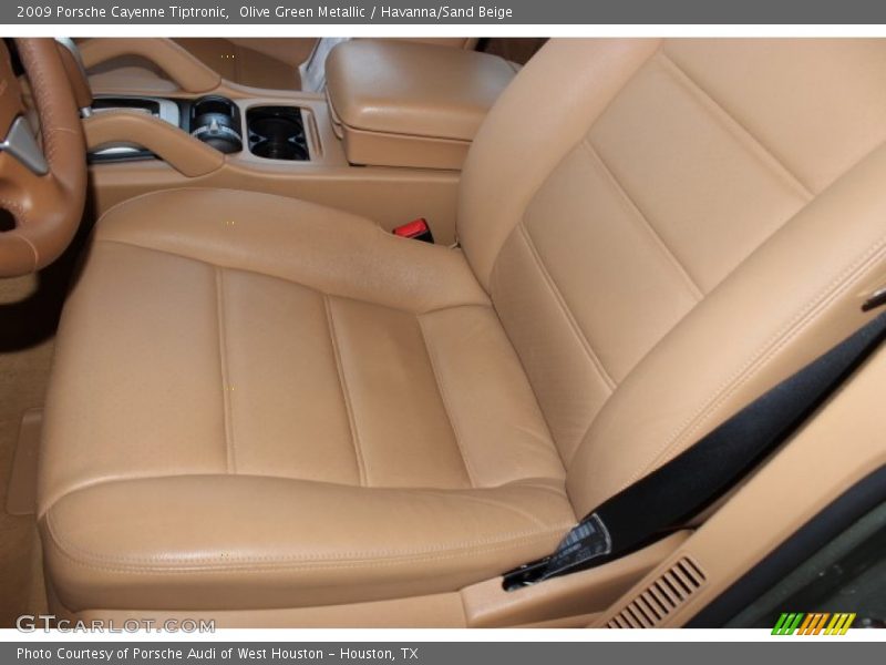 Front Seat of 2009 Cayenne Tiptronic