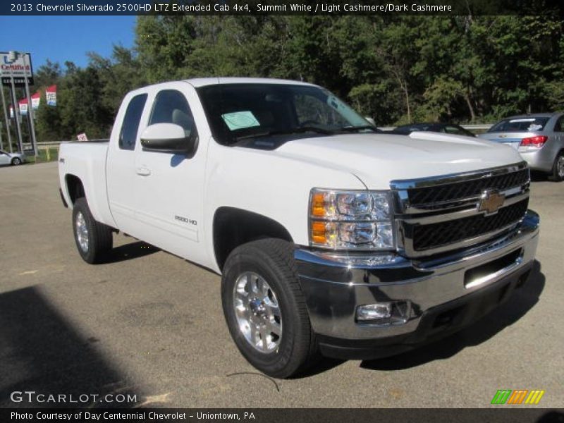 Front 3/4 View of 2013 Silverado 2500HD LTZ Extended Cab 4x4