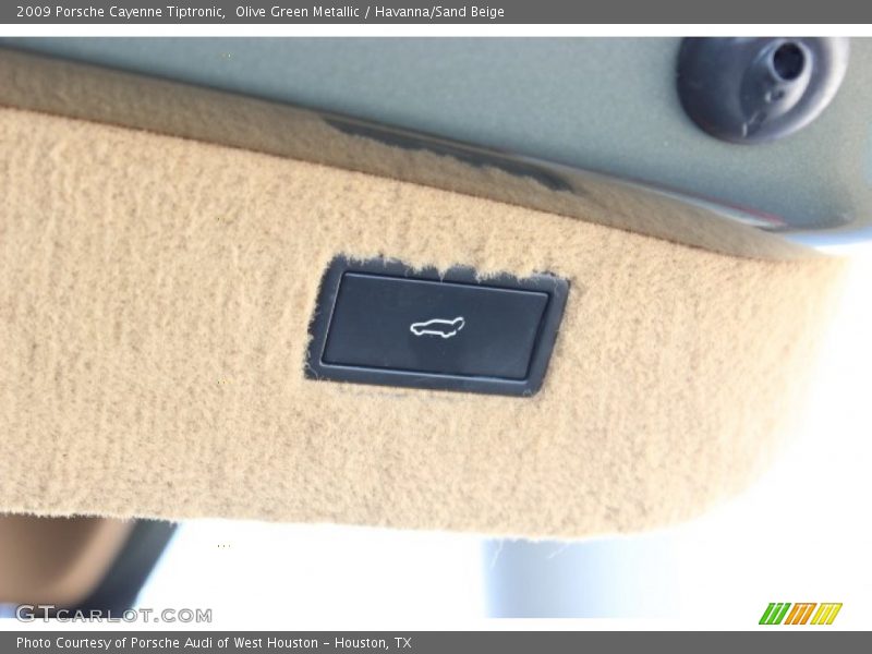 Olive Green Metallic / Havanna/Sand Beige 2009 Porsche Cayenne Tiptronic