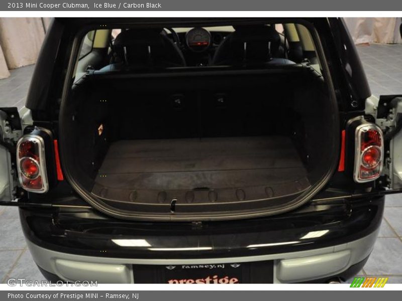 Ice Blue / Carbon Black 2013 Mini Cooper Clubman