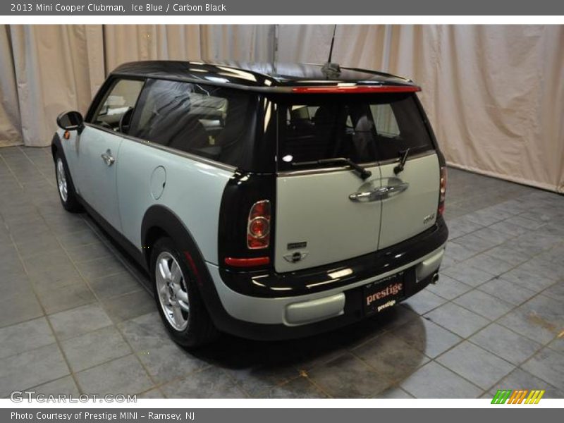 Ice Blue / Carbon Black 2013 Mini Cooper Clubman