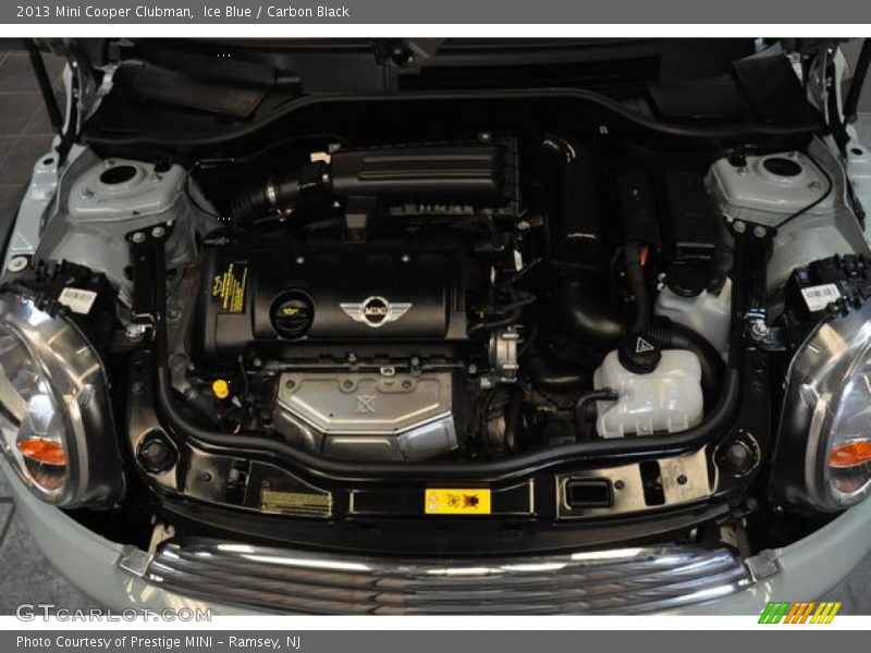 Ice Blue / Carbon Black 2013 Mini Cooper Clubman
