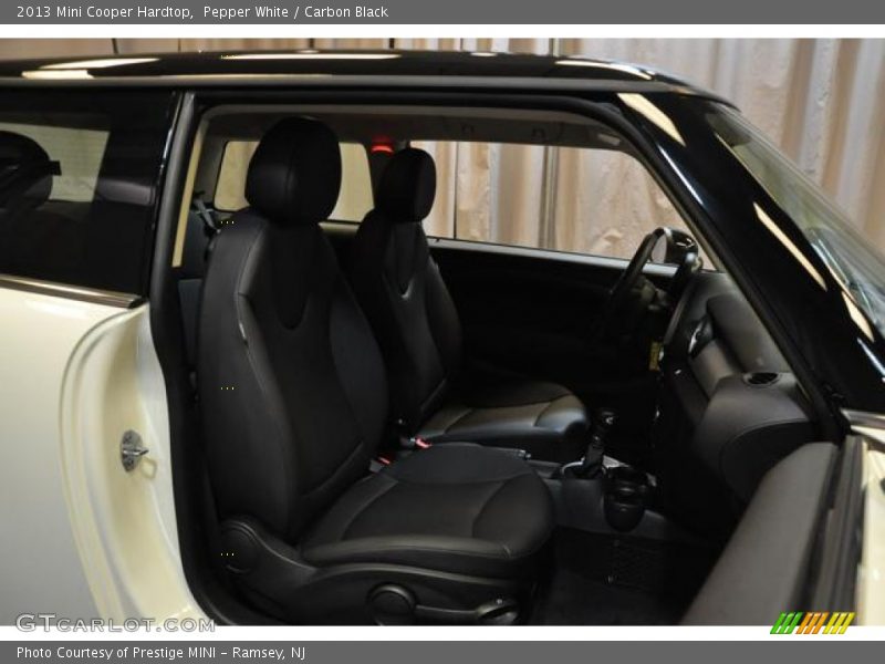 Pepper White / Carbon Black 2013 Mini Cooper Hardtop