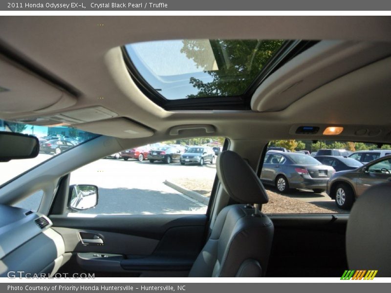 Crystal Black Pearl / Truffle 2011 Honda Odyssey EX-L
