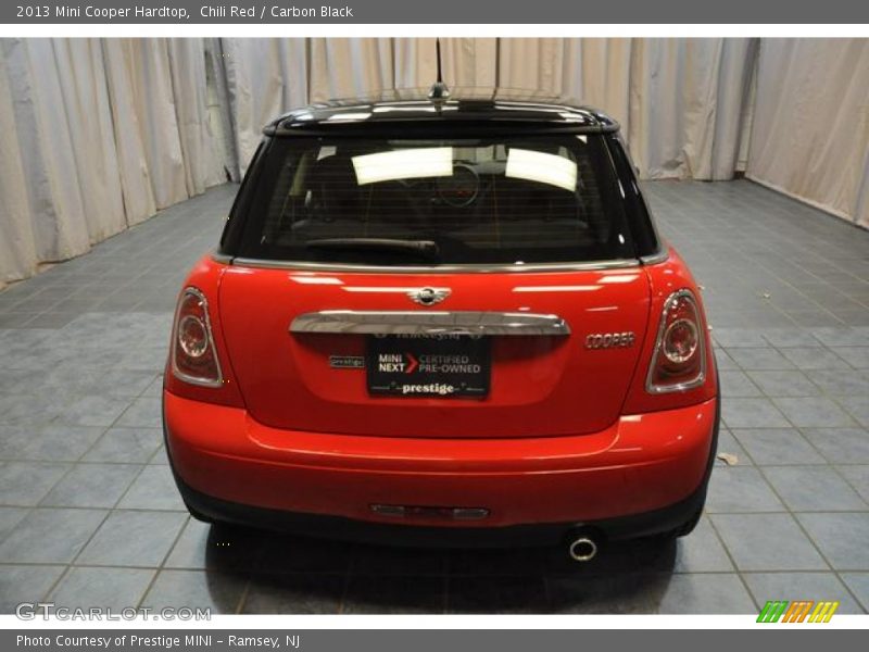 Chili Red / Carbon Black 2013 Mini Cooper Hardtop