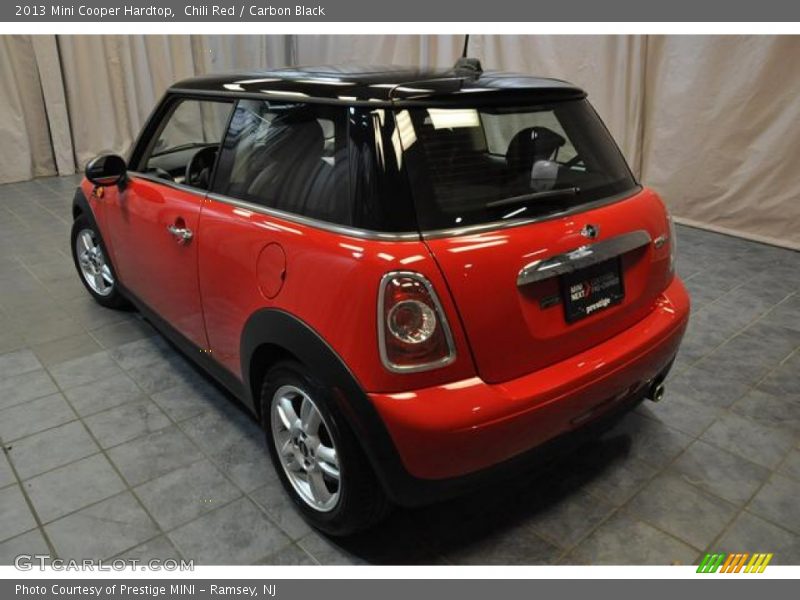 Chili Red / Carbon Black 2013 Mini Cooper Hardtop