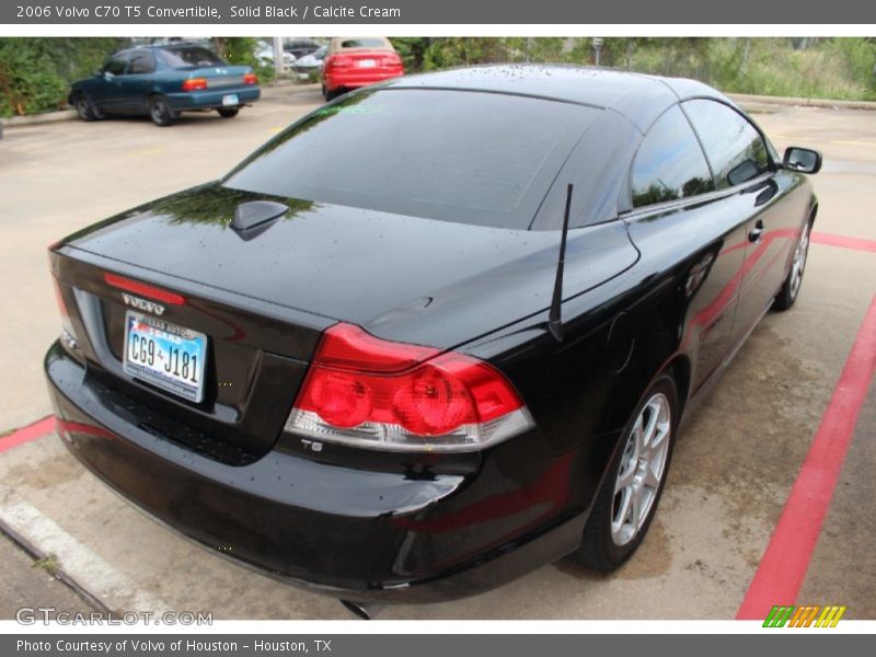Solid Black / Calcite Cream 2006 Volvo C70 T5 Convertible