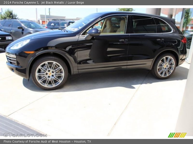  2014 Cayenne S Jet Black Metallic