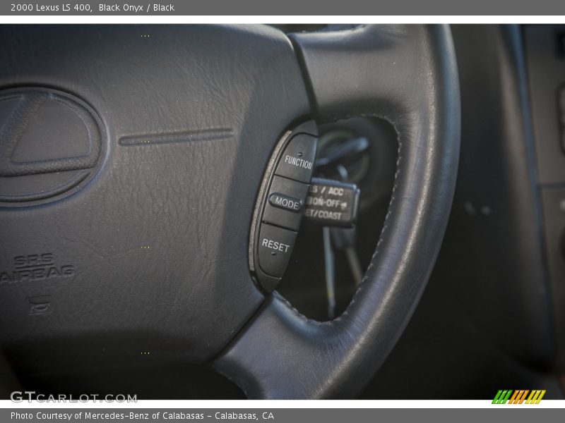 Black Onyx / Black 2000 Lexus LS 400