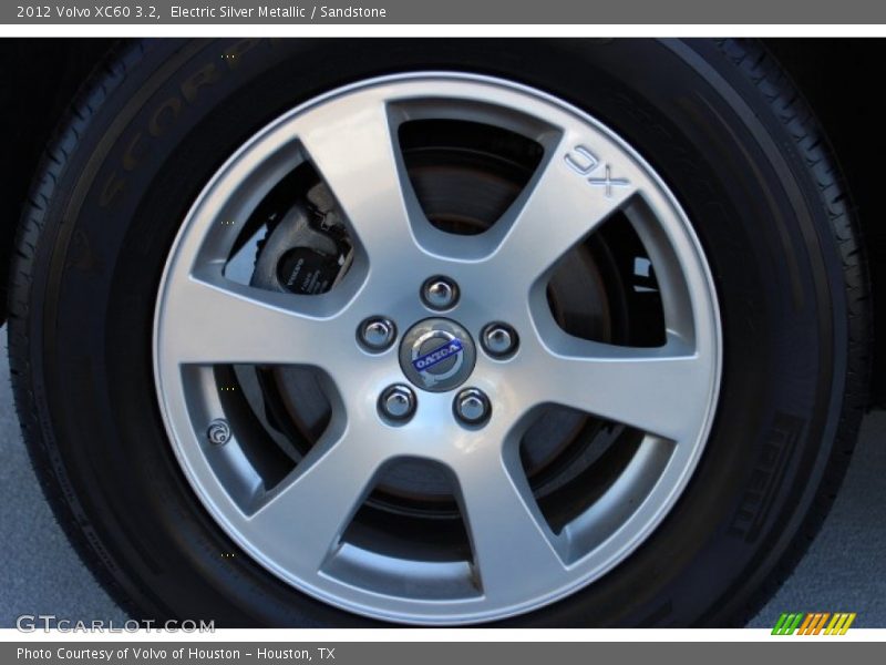 Electric Silver Metallic / Sandstone 2012 Volvo XC60 3.2