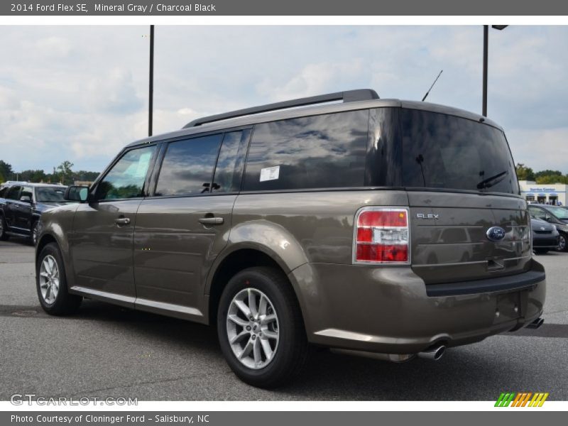 Mineral Gray / Charcoal Black 2014 Ford Flex SE