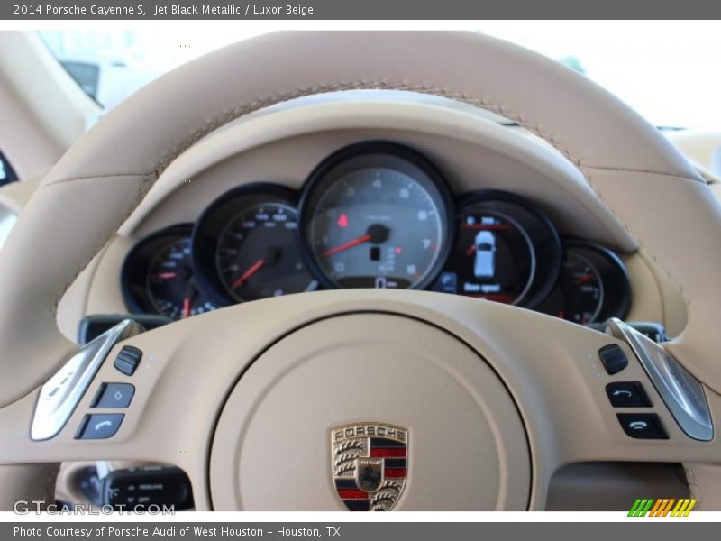 Jet Black Metallic / Luxor Beige 2014 Porsche Cayenne S