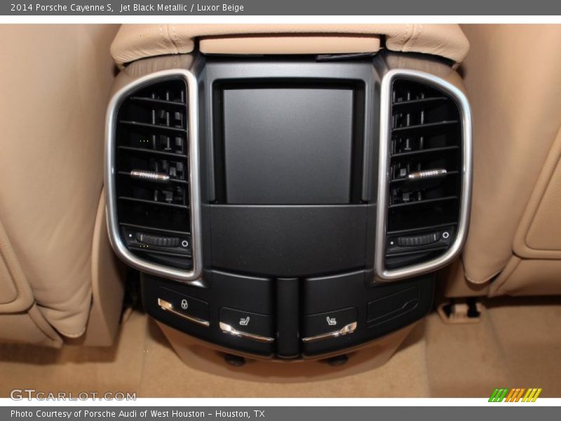 Entertainment System of 2014 Cayenne S