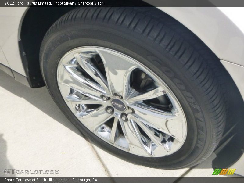 Ingot Silver / Charcoal Black 2012 Ford Taurus Limited